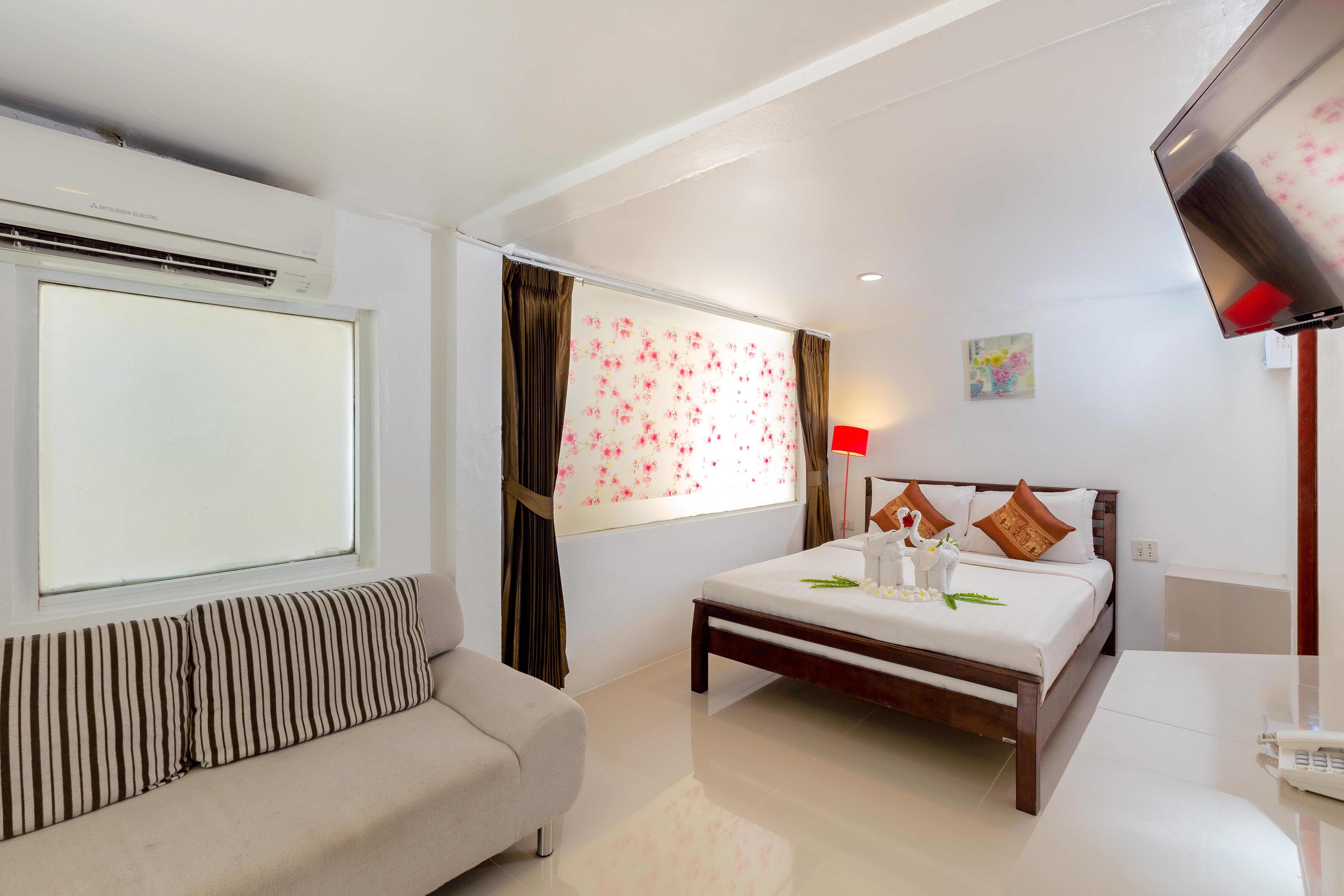 Club Bamboo Boutique Patong Beach Resort Exteriér fotografie
